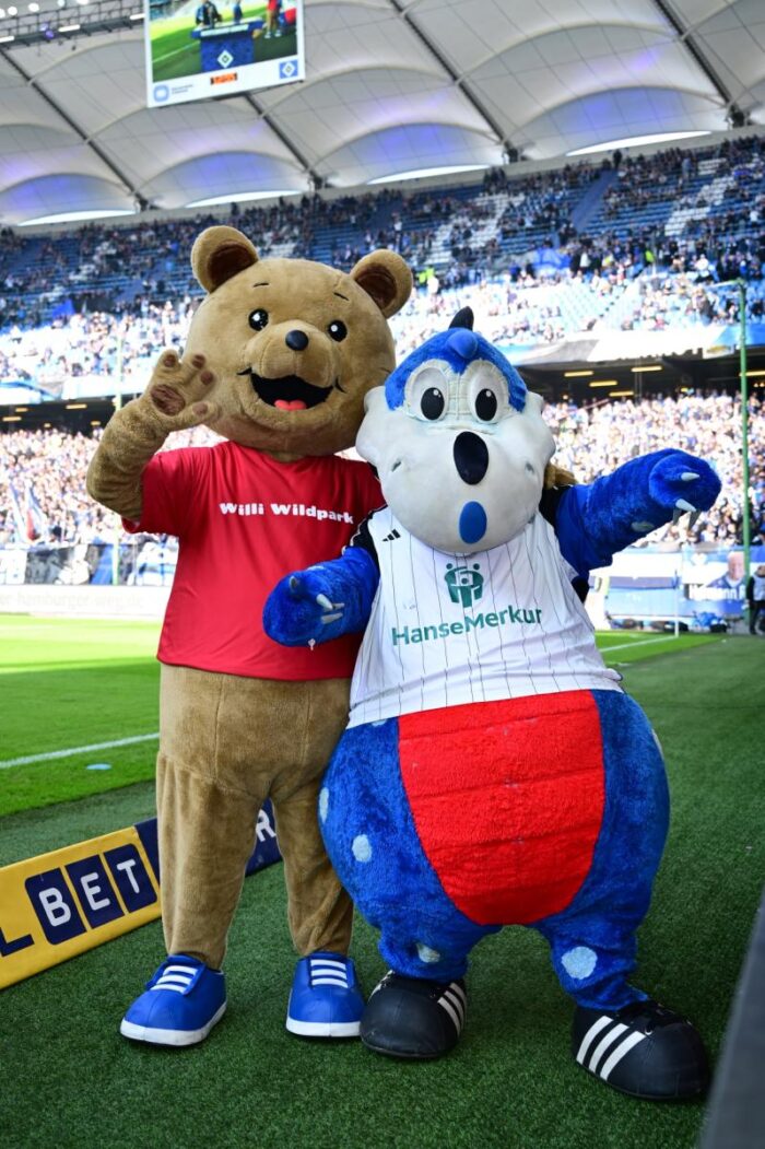 Willi Wildpark und Dino Hermann im Stadion