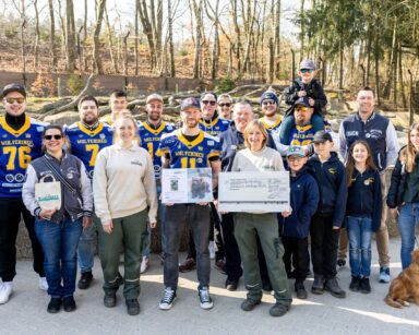 Scheck Übergabe Wolverines und Wildpark